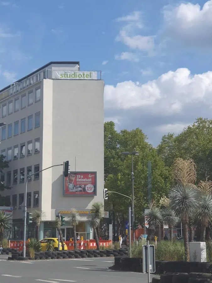 Studiotel Top Loft Дюссельдорф Отель